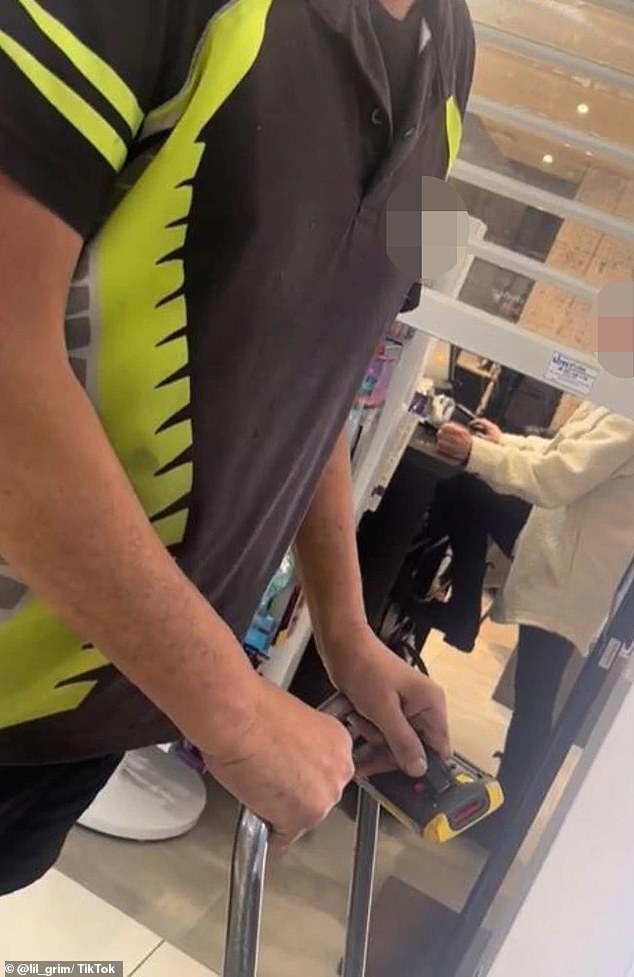 The manager of a lingerie store in New Zealand told a delivery person in no uncertain terms that his behavior was inappropriate