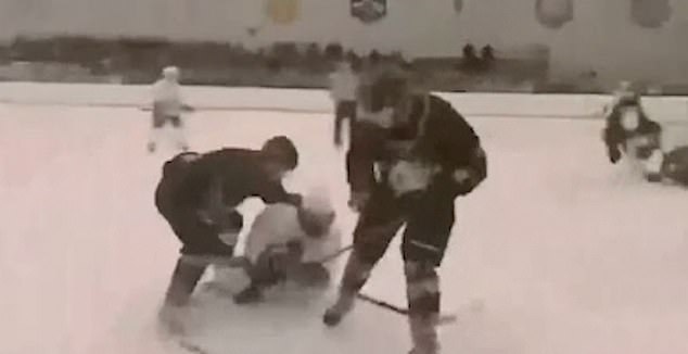 1727750039 134 Shocking moment mass brawl breaks out on the ice Hockey