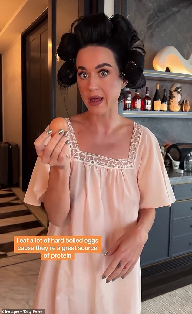 In an Instagram video, the American pop star, 39, revealed she had eaten several eggs