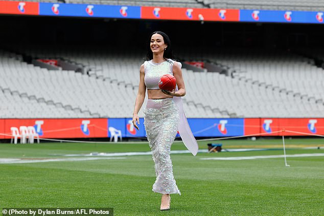 Katy was reportedly paid a whopping $5 million to perform a pre-game performance during the finale