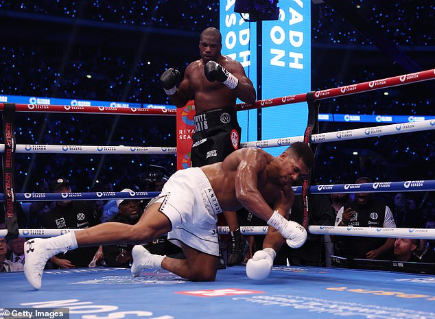 Dubois retained his IBF heavyweight title with an impressive victory at Wembley