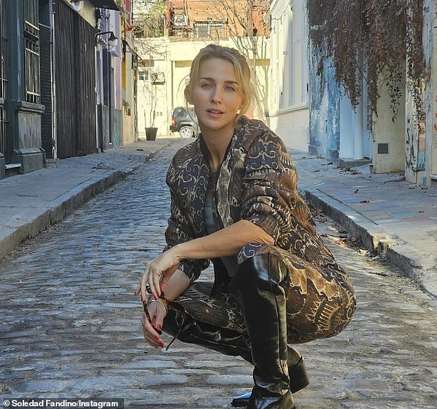 Argentinian actress Soledad Fandiño announced on Monday that she is recovering from breast cancer surgery. "The most important thing is that you don't become paralyzed by fear," she said in an Instagram post. "There are many things we can do to heal ourselves, take care of ourselves, move forward, act and look for options and surrounding ourselves with support is an essential part of the process"