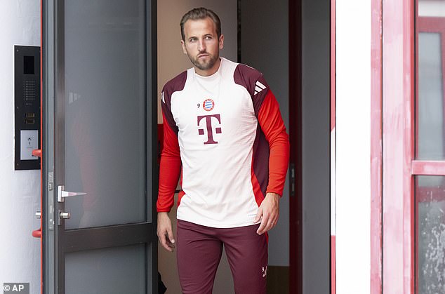 The Bundesliga star is training after being injured in Bundesliga action on Saturday