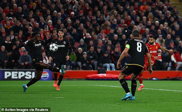 Salah found the net with a brilliant goal in the 75th minute to make it 2-0 for Liverpool