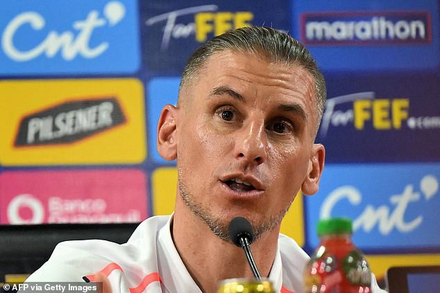 Ecuador head coach Sebastian Beccacece said the youngster must learn to deal with the pressure that comes with his higher profile