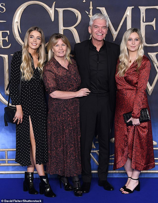 Schofield with his wife Stephanie and daughters Molly and Ruby at a film premiere in London in 2018