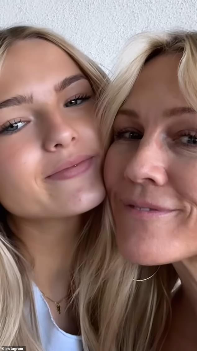 The mother-daughter duo also posed for a selfie video together as they stood close to each other and flashed a happy grin at the camera