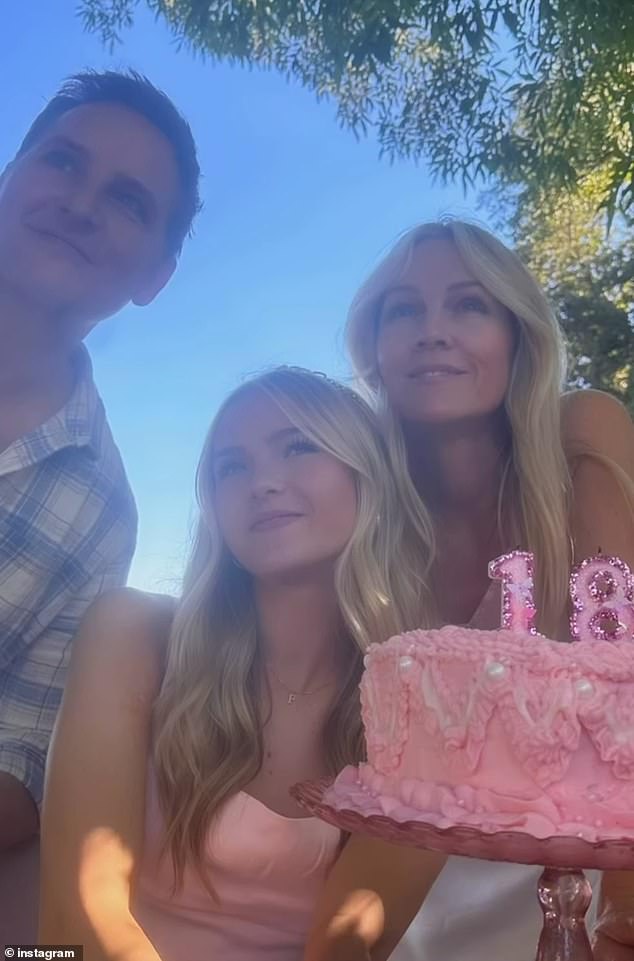 During the birthday party, Fiona's father Peter Facinelli was also present to help celebrate. He stopped to take a photo next to Fiona and ex-wife Jennie while he was at the party