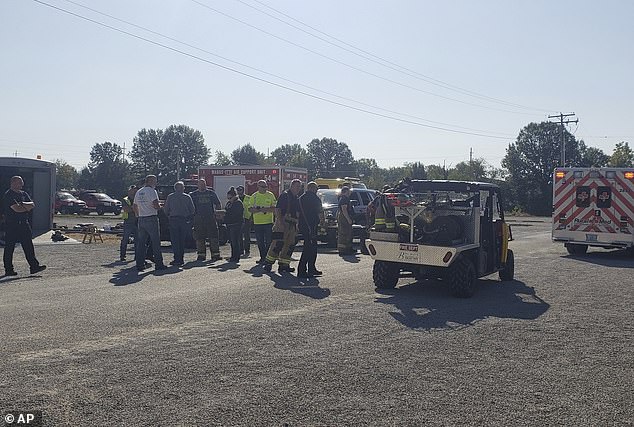 Responders at the site included local police and fire departments, the Illinois Emergency Management Agency and the Office of Homeland Security, as well as the U.S. EPA.