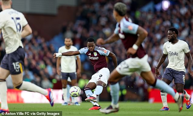 The young Colombian has shown fantastic strength with his long-range shooting, but the goal against Everton was the best example yet