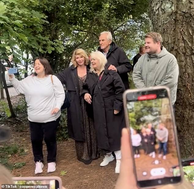 Ruth, Alison, James, Larry and Julia Davis, who play the character Dawn, greeted their fans