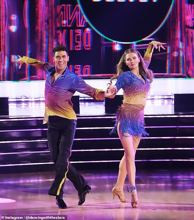 Along with Tori Spelling and her partner, Sosa and Delvey (born Anna Sorokin), 33, were the first to be eliminated from season 33 of DWTS