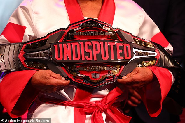 The two Russian fighters meet for a chance to claim the undisputed light heavyweight world title