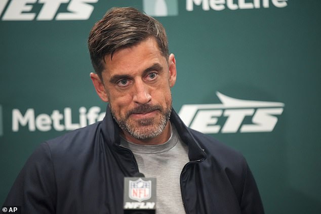 Aaron Rodgers was reportedly surprised when he heard Robert Saleh was fired