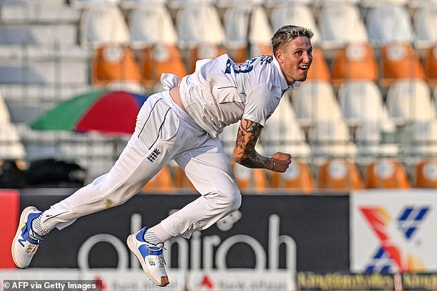 They bowled better than their hosts and hit a better length, with Brydon Carse showing his skills and proving he is not one-dimensional