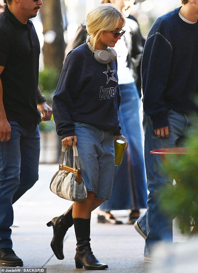 On Thursday, she was able to get some fresh air and relax, exuding a casual vibe as she entered the West Village eatery