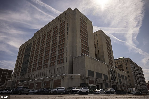 The Metropolitan Detention Center, where Combs is currently being held, typically serves hamburgers, fried fish or beef tacos for lunch during the week, and scrambled eggs and cookies on the weekends. For dinner they offer chicken fajitas, pasta and roast beef, as well as healthy and vegetarian meals.