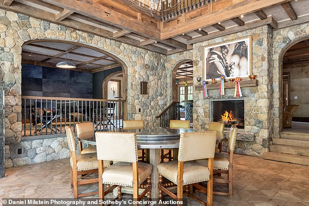 The stone walls exude a kind of lodge feeling about the place