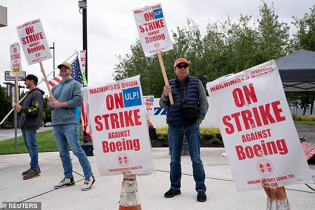 1728712159 742 Boeing to slash 17000 jobs 10 of its workforce