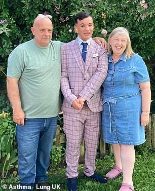 Spike (here with his parents), a 16-year-old from Britain, contracted whooping cough at just 11 days old, when he was too young to be vaccinated