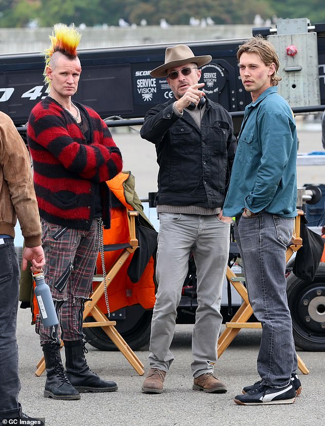 Butler, 33, and Smith, 41, were spotted on set in New York City on Monday, along with director Darren Aronofsky (center)