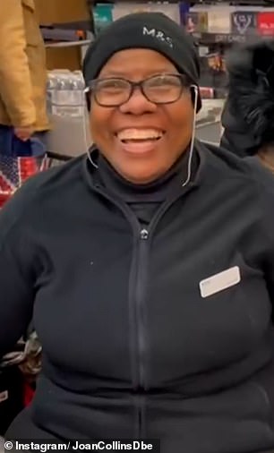 She was seen giggling with a female cashier