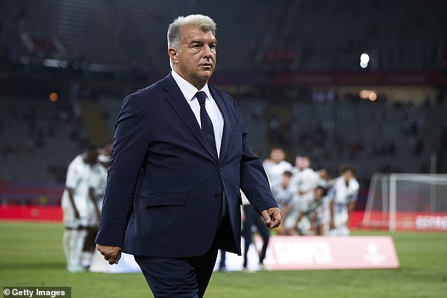 Barcelona president Joan Laporta wants to make a major purchase despite financial problems