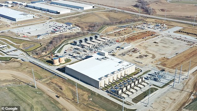 Google operates approximately twenty data centers in North America and worldwide. The photo shows Google's data center in Henderson, Nevada