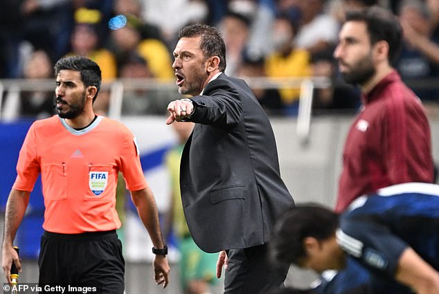 In chaotic scenes, the Socceroos arrived at the ground very late due to traffic (photo, coach Tony Popovic)