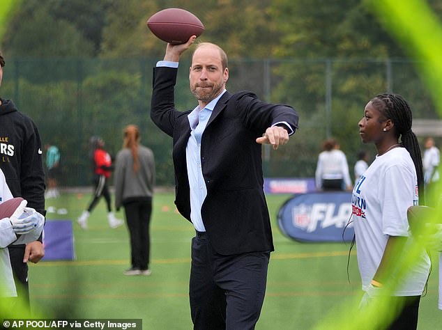 William took part in a throwing drill and even ran some plays with young children in attendance