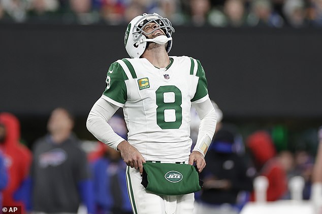 The struggling Jets are off to a 2-4 start this season and sit third in the AFC East