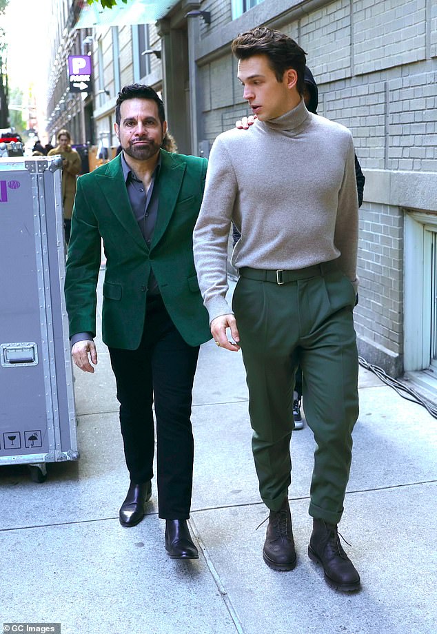 Mario Cantone – who plays beloved SATC character Anthony Marentino – wore a striking green blazer as he arrived with a handsome gentleman by his side