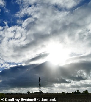 Holmes explained that her journey began as a classic “out-of-body experience” before she was led to heaven by angels – before her journey to see hell.