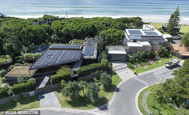 Shannon's home is a modern, architecturally designed oceanfront complex with direct access to the picturesque Belongil Beach. He bought the property for $2 million