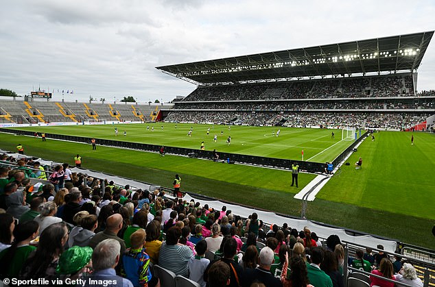 It is believed that Irish ministers favor Pairc Ui Chaoimh in Cork as a possible alternative