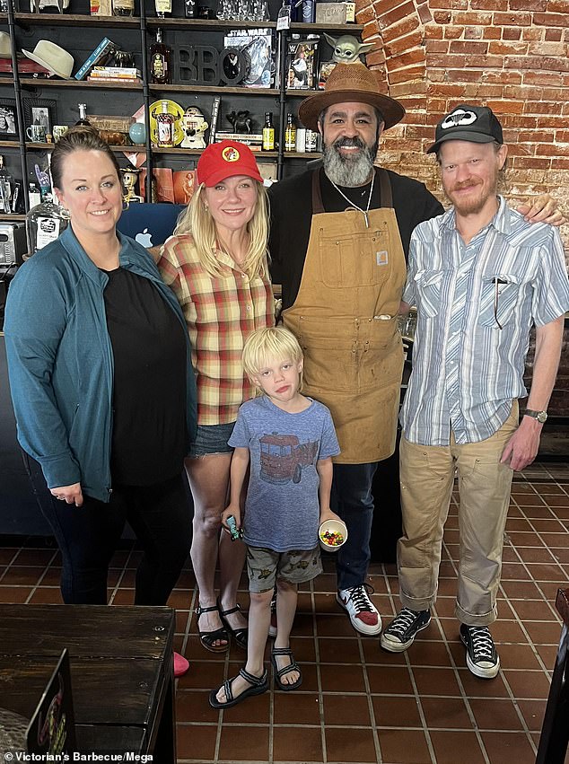 The restaurant shared the video on Instagram and captioned it, “What do you do when hometown boy Jesse Plemons and @kirstendunst come into Mart, TX???”