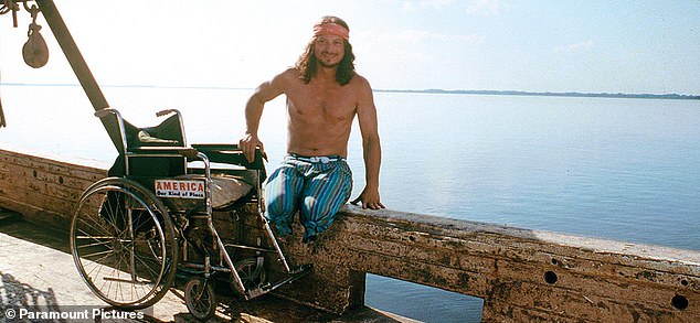 In Forrest Gump, Lieutenant Dan lost both of his legs during the Vietnam War