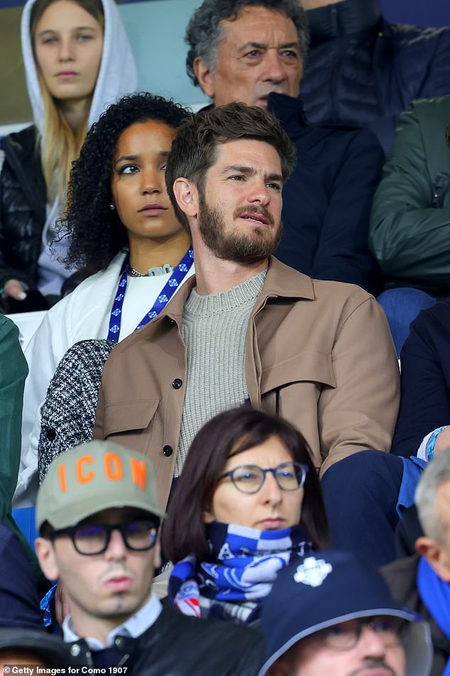 The star looked in good spirits as he sat in the stands to watch Como 1907 take on Parma at the Giuseppe Sinigaglia Stadium