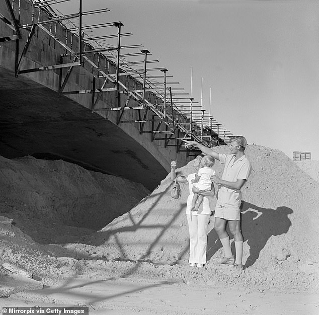 When the bridge was completed, dynamite was used to fill the new canal beneath it with water from Lake Havasu