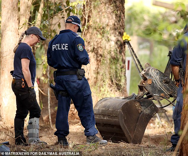 William's foster mother accused NSW Police (pictured searching Kendall's estate in 2021) of letting his kidnapper slip while he was busy 'pursuing' her