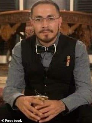 Osvaldo Casas, 37,