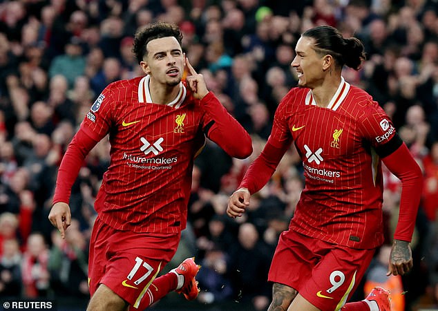 Liverpool remained top in the Premier League thanks to a 2-1 win over Chelsea at home