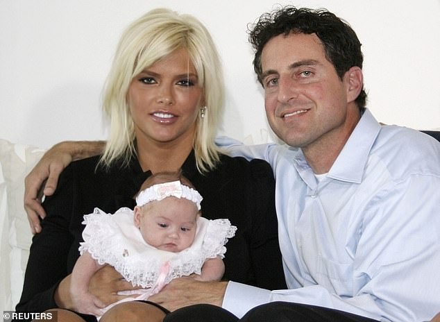 Before her tragic death in February 2007 at just 39 years old, Anna Nicole Smith (born Vickie Lynn Hogan) claimed that Howard K. Stern was Dannielynn's father, but after a paternity lawsuit involving Birkin, it was revealed that Birkhead was in fact her father.