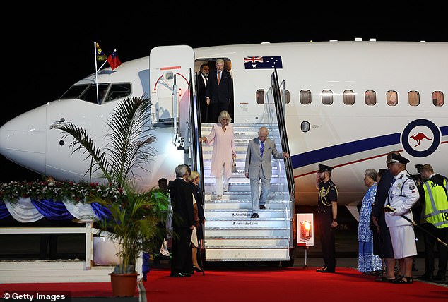 1729666682 916 King Charles and Queen Camilla touch down in Samoa Monarch