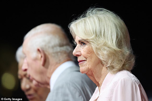 1729666699 323 King Charles and Queen Camilla touch down in Samoa Monarch