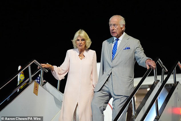 1729666736 991 King Charles and Queen Camilla touch down in Samoa Monarch