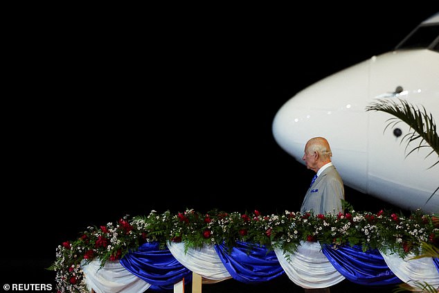 1729666739 89 King Charles and Queen Camilla touch down in Samoa Monarch