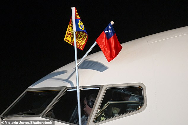 1729666768 559 King Charles and Queen Camilla touch down in Samoa Monarch