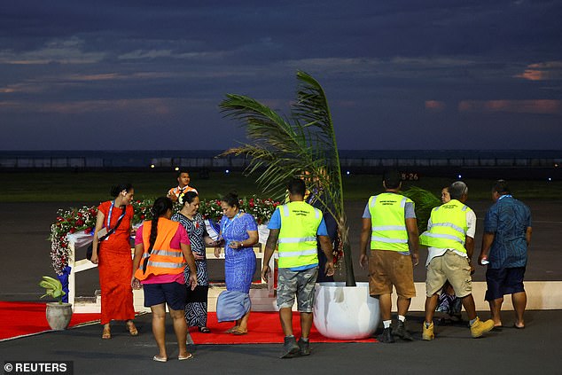 1729666777 787 King Charles and Queen Camilla touch down in Samoa Monarch