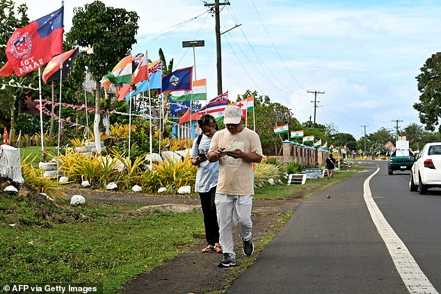 1729666839 857 King Charles and Queen Camilla touch down in Samoa Monarch